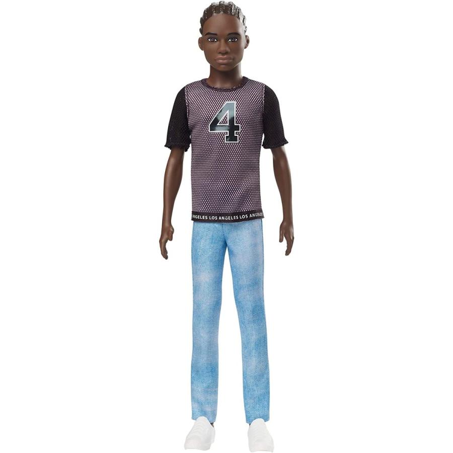 バービー バービー人形 ケン GDV13 Barbie Ken Fashionistas Doll #130 with Sculpted Brunette Hair Wea