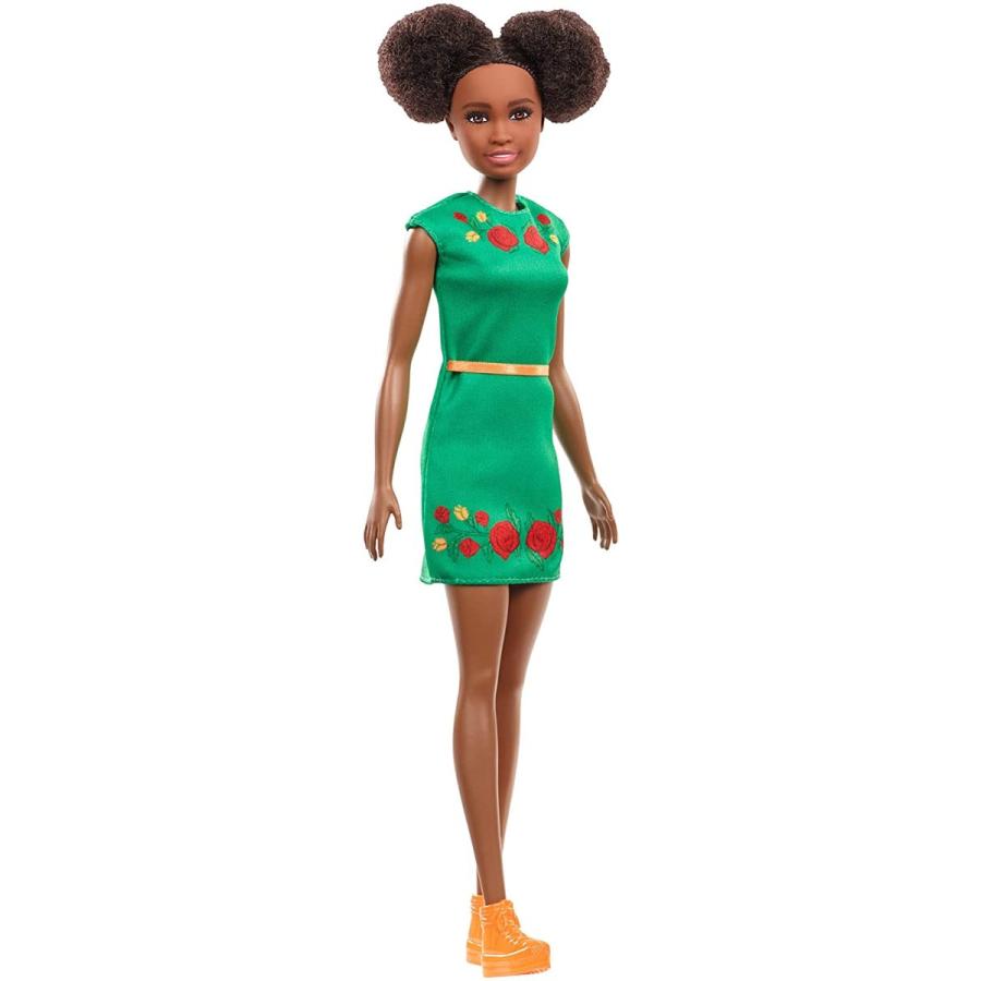 バービー バービー人形 GHR60 Barbie Dreamhouse Adventures Nikki Doll, Brunette, 11.5-Inch, in Green D
