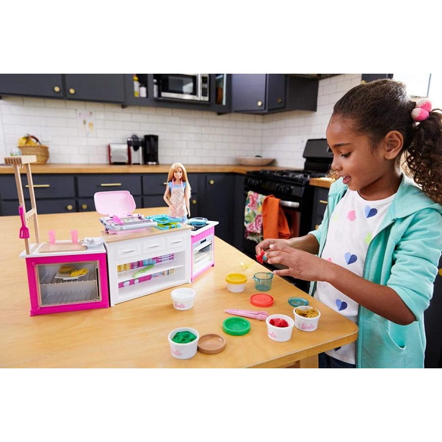 GWY53 Barbie Ultimate Kitchen