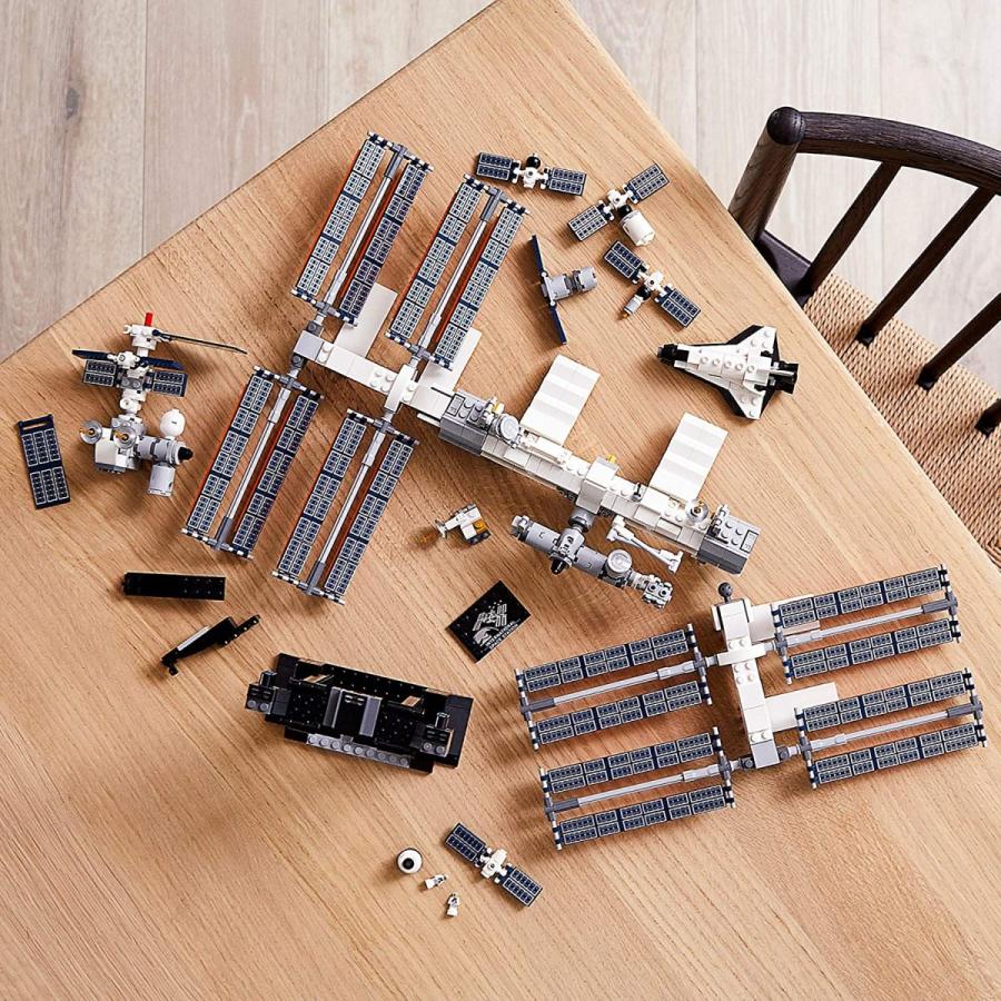 レゴ 21321 LEGO Ideas International Space Station 21321 Building Kit, Adult Set for Display, Makes a Great B｜maniacs-shop｜06