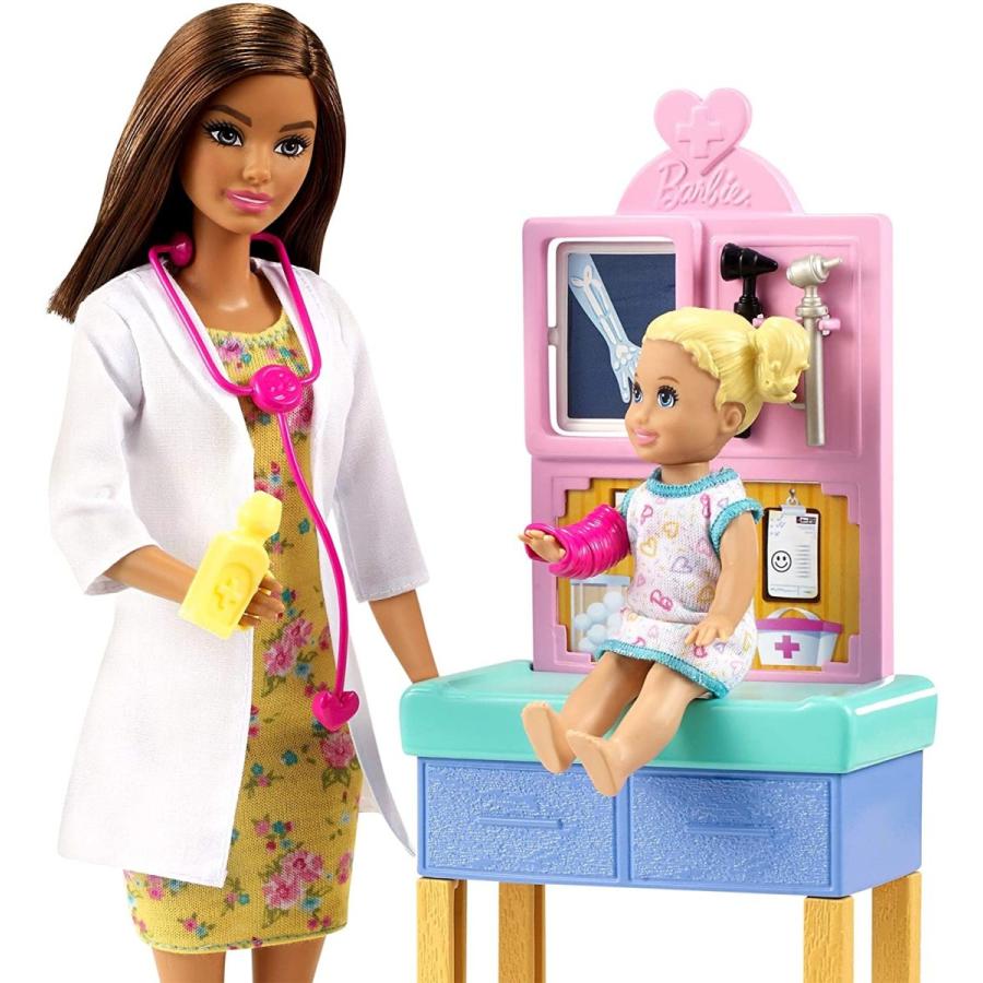 バービー バービー人形 GTN52 Barbie Pediatrician Playset, Brunette Doll (12-in/30.40-cm), Exam Table,の画像