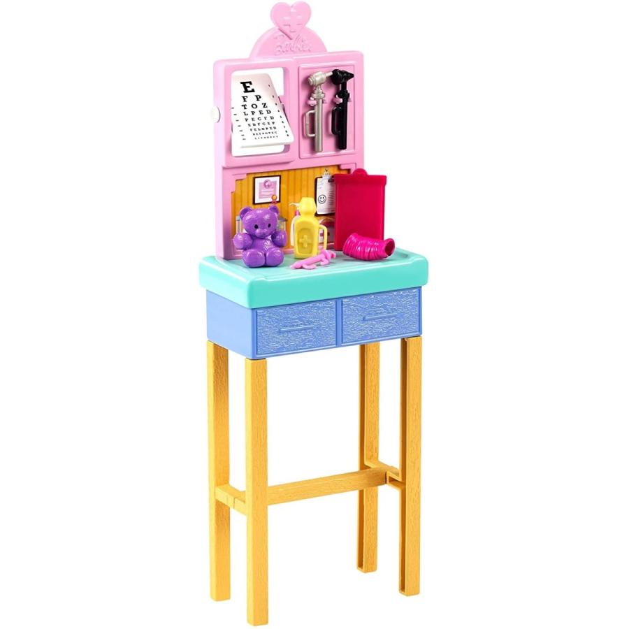 バービー バービー人形 GTN52 Barbie Pediatrician Playset, Brunette Doll (12-in/30.40-cm), Exam Table,の画像