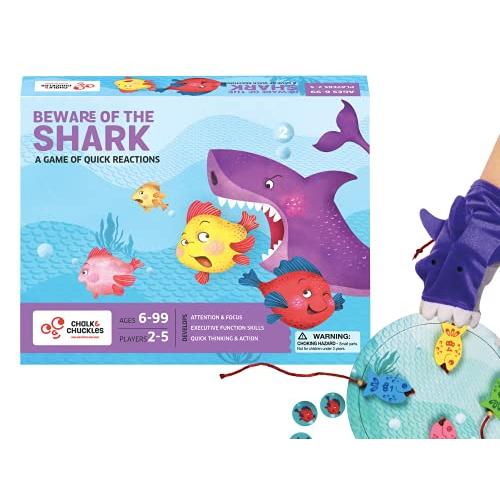 ボードゲーム 英語 アメリカ Chalk and Chuckles Beware of The Shark - Fun Family Game for Boys and G