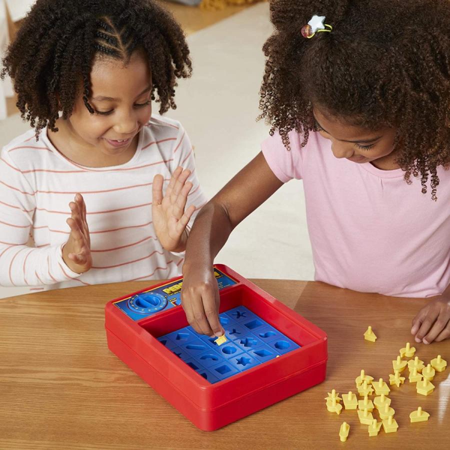 ボードゲーム 英語 アメリカ C0432 Hasbro Gaming Perfection Game for Preschoolers and Kids Ages 5 anの画像