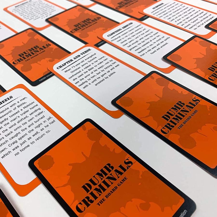 ボードゲーム 英語 アメリカ 01442 University Games, Dumb Criminals Board Game, for 2-4 Players_4
