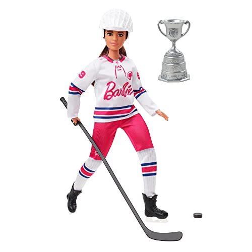 バービー バービー人形 HFG74 Barbie Winter Sports Hockey Player Brunette Doll, Curvy Shape (12 in) wi
