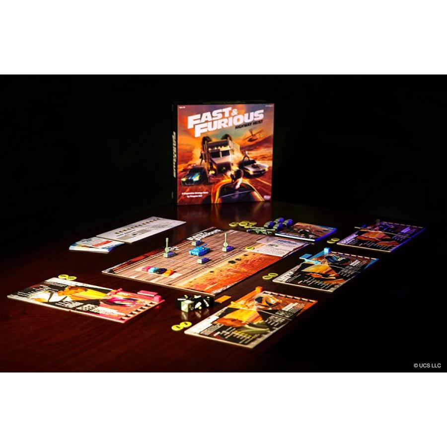 ボードゲーム 英語 アメリカ 54802 Funko Fast \u0026 Furious: Highway Heist Gameの画像