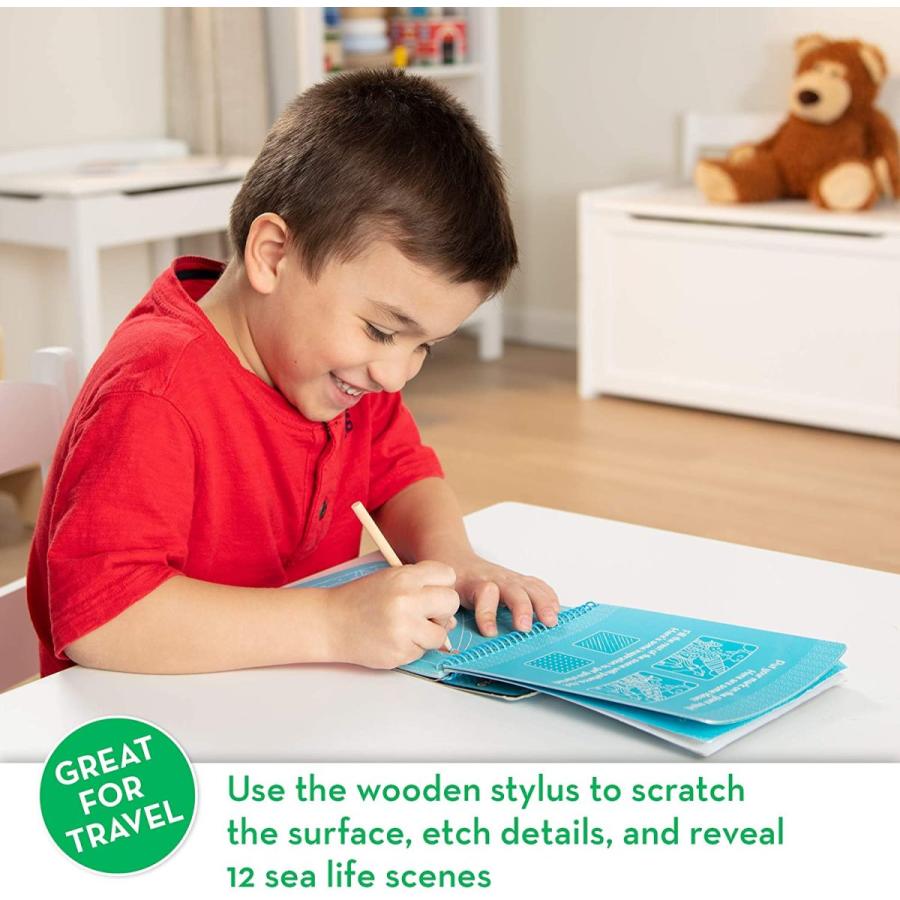 メリッサ&ダグ おもちゃ 知育玩具 9149 Melissa & Doug On The Go Scratch Art Sea Life Color-Reveal_1