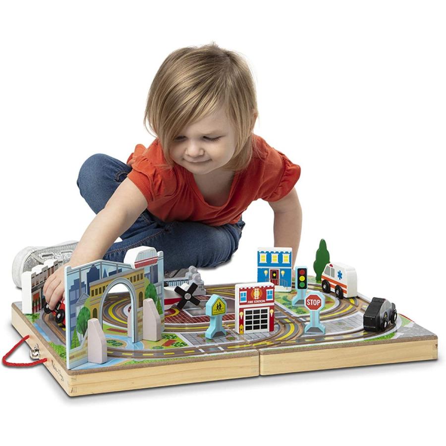 メリッサ\u0026ダグ おもちゃ 知育玩具 MND50535 Melissa \u0026 Doug 18-Piece Wooden Take-Along Tabletop Townの画像