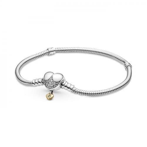 Pandora 海外限定プリンセスチャーム ブレスレット
