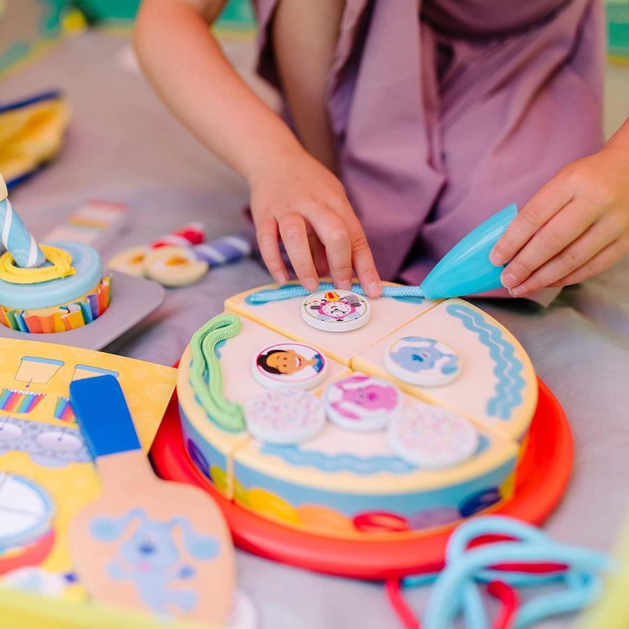 メリッサ&ダグ おもちゃ おままごと 33018 Melissa & Doug Blue's Clues & You! Wooden Birthday Part