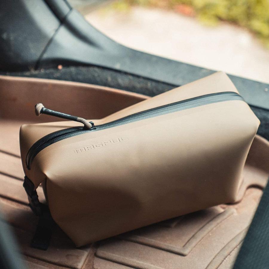 タクティカルポーチ ミリタリーポーチ サバイバルゲーム MAGTKOUT Magpul DAKA Takeout 3.5の画像