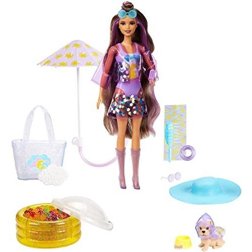 バービー バービー人形 HCD22 Barbie Color Reveal Doll with 7 Surprises， Color Change and Accessories，