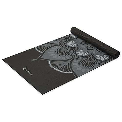 ヨガマット フィットネス 05-64296 Gaiam Yoga Mat - Classic 4mm Print Thick Non Slip Exercise \u0026 Fitne
