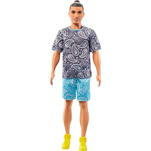 バービー バービー人形 HJT09 Barbie Fashionistas Ken Fashion Doll #204 with Man Bun in Paisley Tee, S