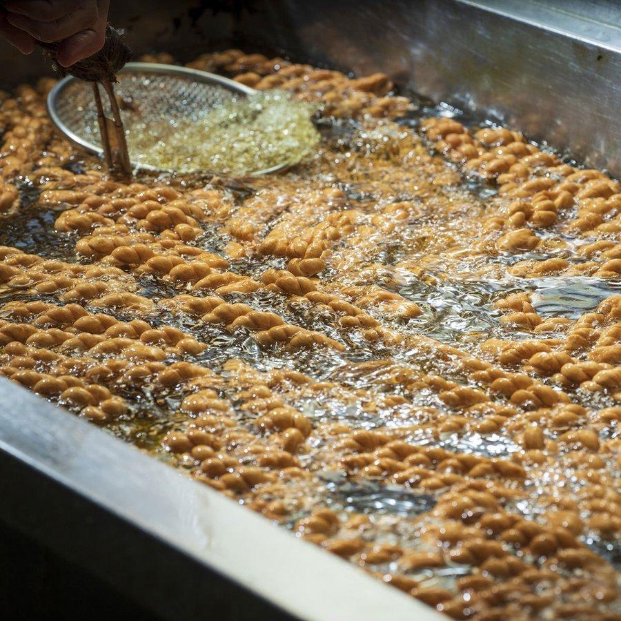 萬順の長崎中華菓子”よりより”８本入り（個包装） |  | 04