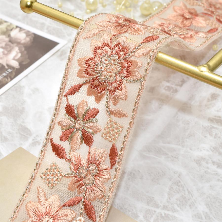 インド刺繍リボン エレガントなお花とスパンコールのシアー刺繍リボン