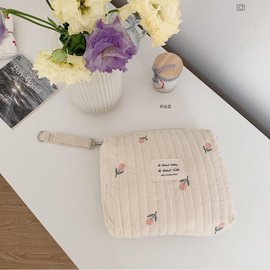 おむつポーチ　お着替えポーチ　バッグ　韓国　可愛い　イブル　大容量　オリーブ　チューリップ　くま |  | 07