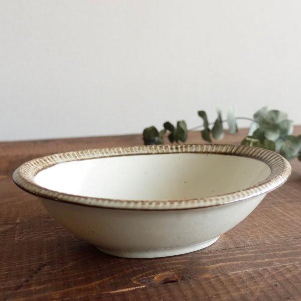 美濃焼 お皿 おしゃれ 深皿 カレー皿 パスタ皿 オーバル 北欧風