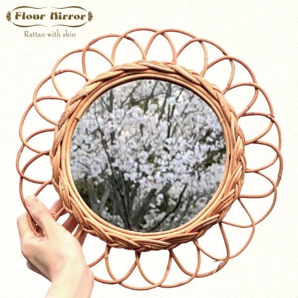 人気ブランド多数対象 壁掛けミラー 鏡 お花の形 ウォールミラー おしゃれ 丸い かわいい ラタン 籐 フラワーミラー 贈り物 インテリア レトロ Cisama Sc Gov Br