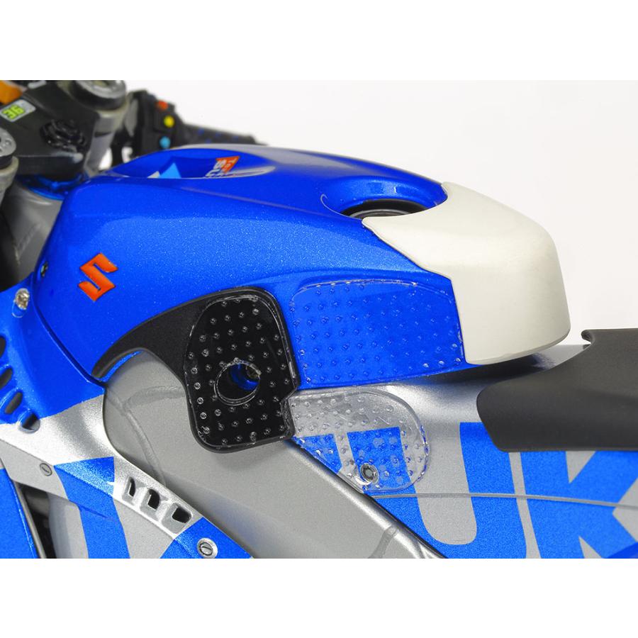 1/12 チーム スズキ エクスター GSX-RR '20 No.36 プラモデル塗装済完成品｜mannenya｜03