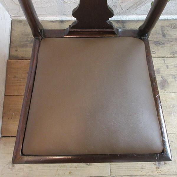 イギリス アンティーク 家具 クイーンアンチェア 猫脚 椅子 英国 4113e イギリス アンティーク 家具 クイーンアンチェア 猫脚 椅子 英国