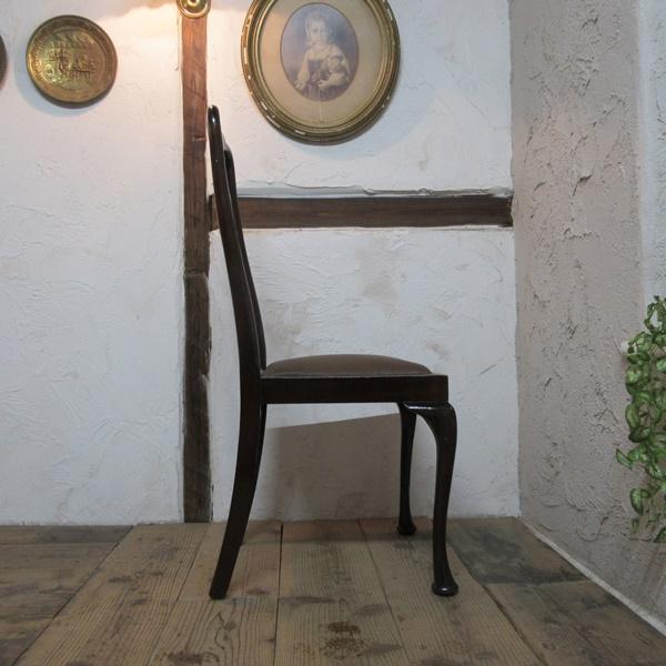 イギリス アンティーク 家具 クイーンアンチェア ダイニングチェア 猫