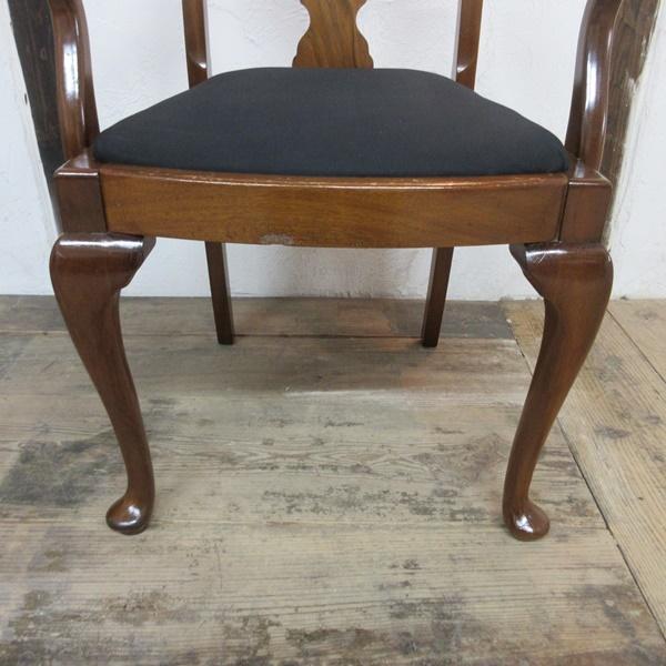 イギリス アンティーク 家具 アームチェア クイーンアン 椅子 英国 4451e イギリス アンティーク 家具 アームチェア クイーンアンチェア