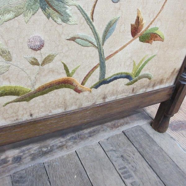 イギリス アンティーク 家具 マガジンラック 刺繍 雑誌/新聞/楽譜入れ