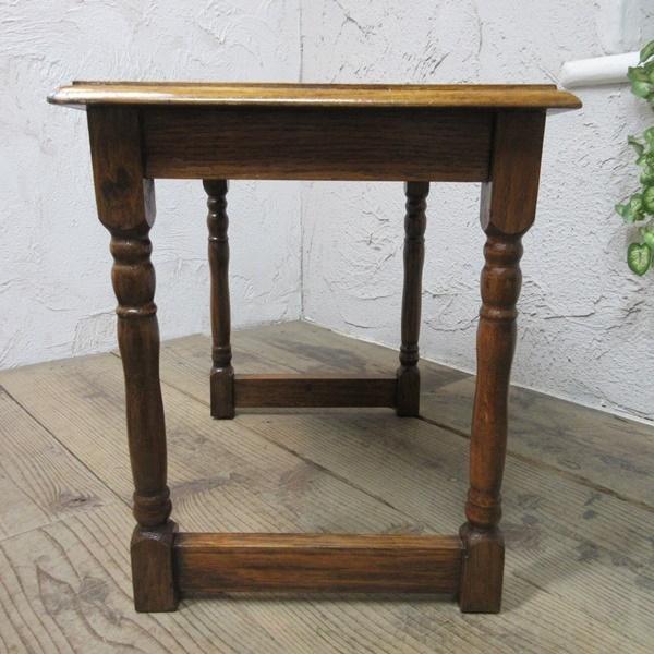 イギリス アンティーク 家具 ネストテーブル サイドテーブル 3台組 6783b イギリス アンティーク 家具 ネストテーブル サイドテーブル 3台組 6783b