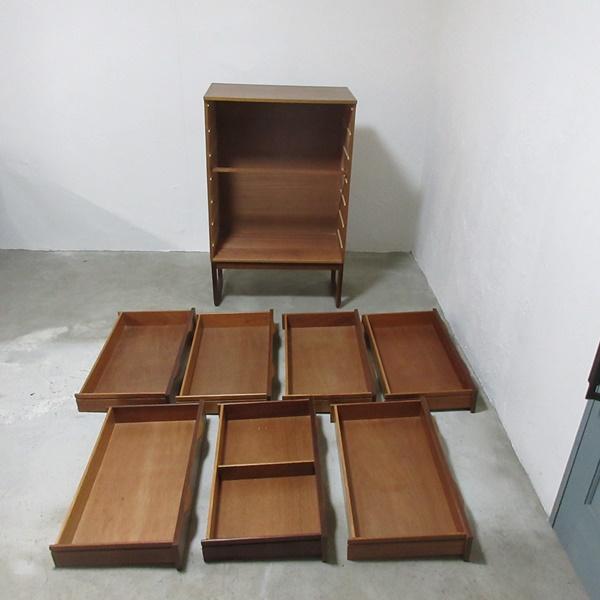 ビンテージ Europa furniture 家具 チェスト タンス ドロワーズ 7段引き出し 収納 木製 チーク 英国 VINTAGE 【現代】 mid 6798d