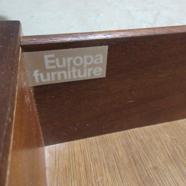 ビンテージ Europa furniture 家具 チェスト タンス ドロワーズ 7段引き出し 収納 木製 チーク 英国 VINTAGE 【現代】 mid 6798d