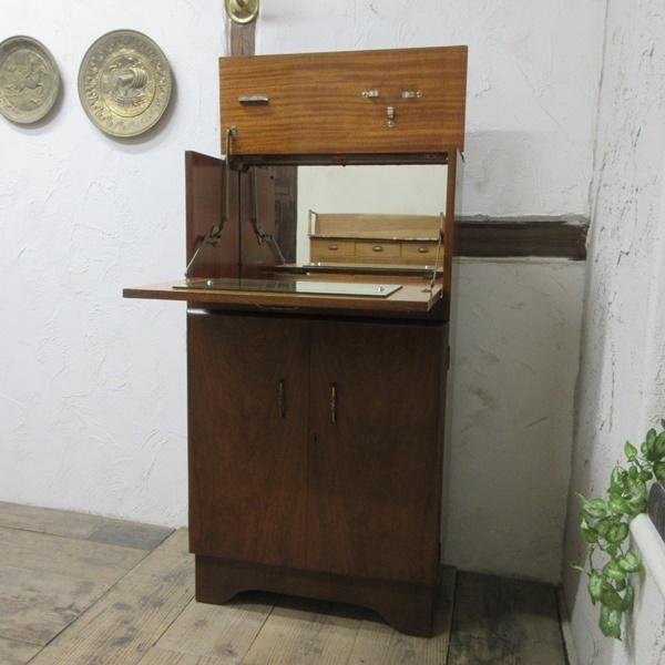 イギリス アンティーク 家具 SALE セール カクテルキャビネット 食器棚  