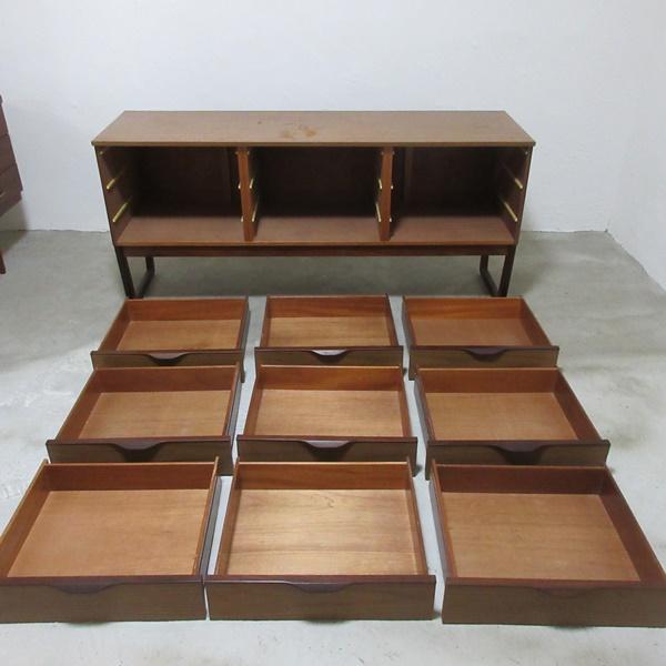 イギリス ビンテージ Europa furniture 家具 サイドボード 