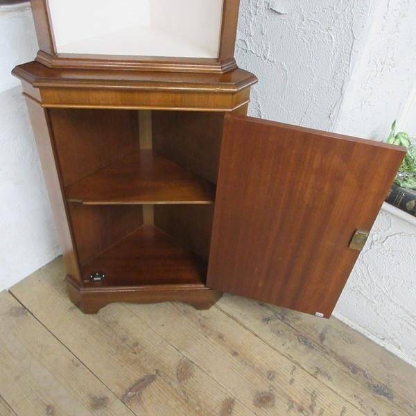 イギリス アンティーク 家具 コーナーキャビネット カップボード 