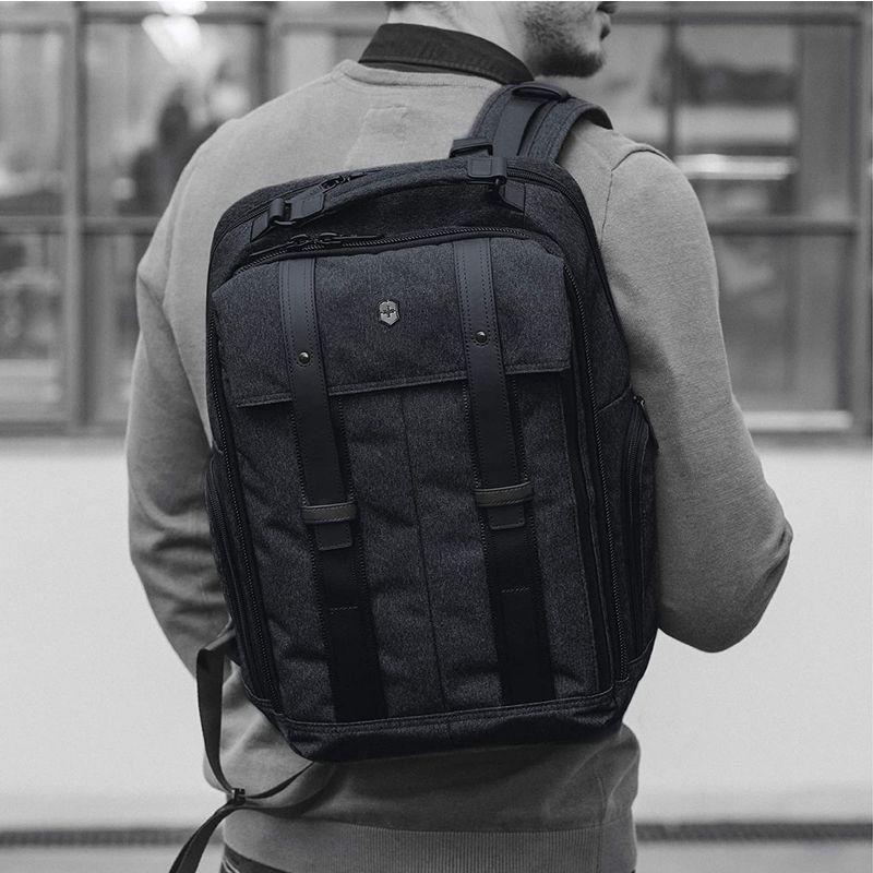 春夏秋冬おさんぽシリーズ Ｅ [ビクトリノックス] リュック (公式