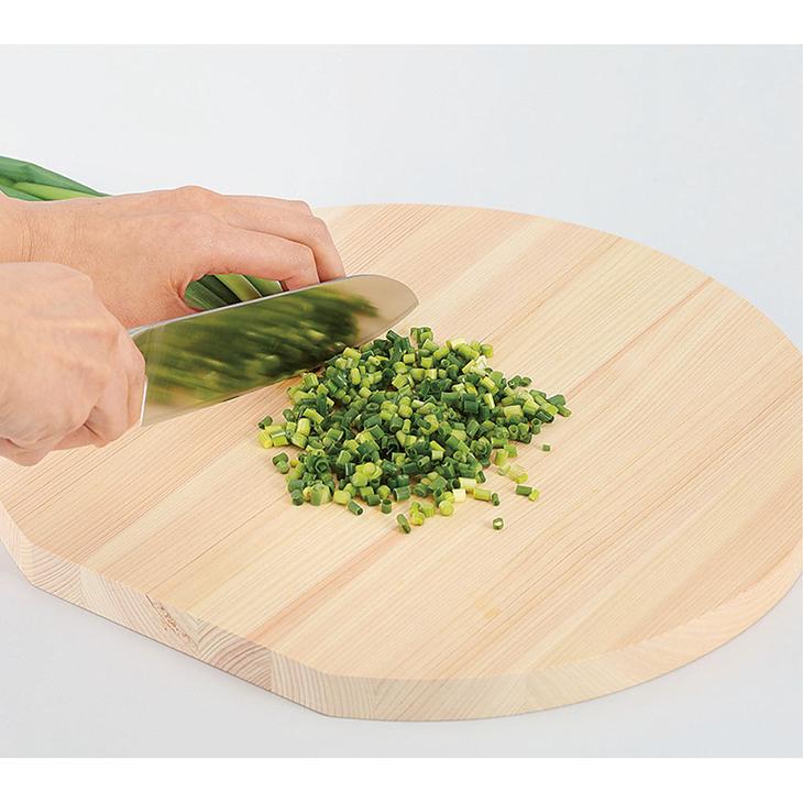 ひのき カッティングボード 東濃桧 丸型 まな板（中）直径30cm×厚さ2cm
