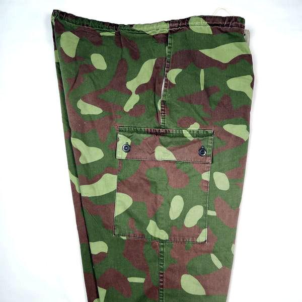 実物 USED フィンランド軍M-62フィールドオーバーパンツ ミリタリー