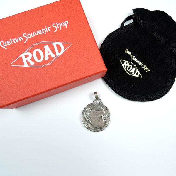 ROAD PT-17 Amazing World ペンダントトップ　ロード　アクセサリーの画像