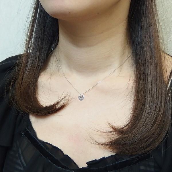 ダイヤモンドペンダント/ネックレス 一粒 K18 ホワイトゴールド 0.2ct ダンシングストーン ダイヤモンドスウィングネックレス 揺れるダイヤが輝きを増す 馬...     商品情報    【商品名】 ダイヤモンドペンダント/ネックレス 一粒 K18 ホワイトゴールド 0