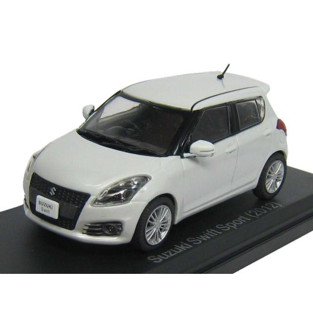 Ixo　1/43　ＳＵＺＵＫＩ　スズキ　スイフト　スポーツ　ＺＣ３２Ｓ型　2012年　パール