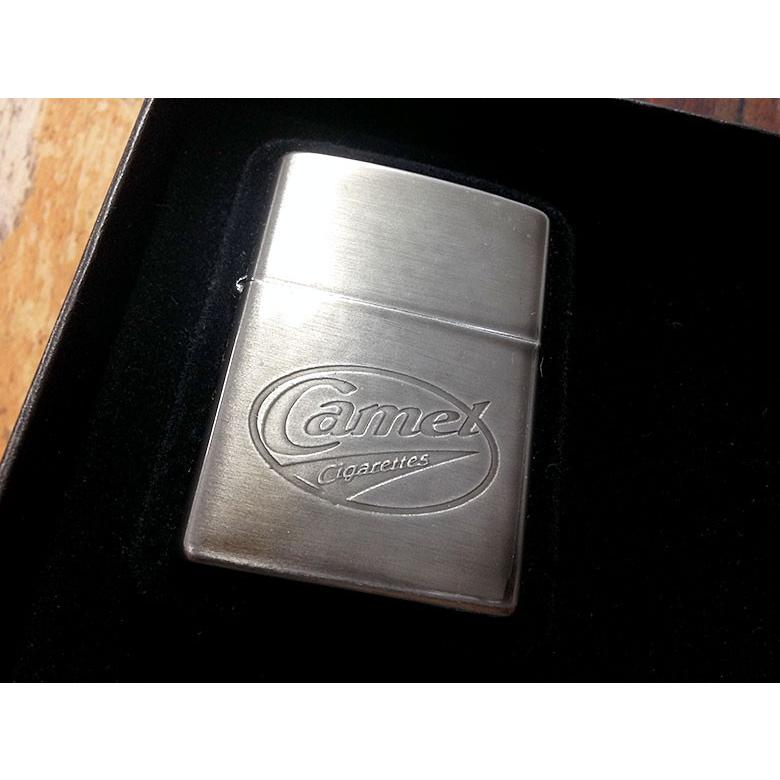 F1 Zippo CAMEL レディ・ブラッドフォード風 台座付き [ ジッポー ライター ジッポ キャメル 新品 未使用 ]｜marblemarble｜02