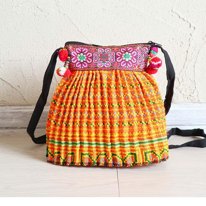 バッグ ミニ ショルダーバッグ エスニック モン族 刺繍 刺しゅう