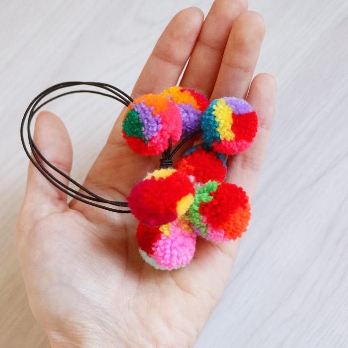 ヘアゴム ポンポン エスニック レディース 派手 カラフル アクリル