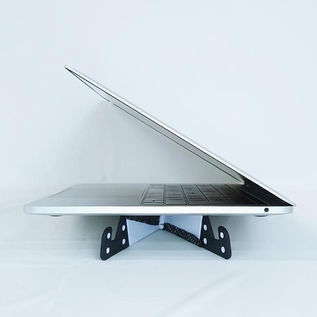 Apple MacBook Pro A1708 現品 中古ノートパソコン macOS コアi7-7660U
