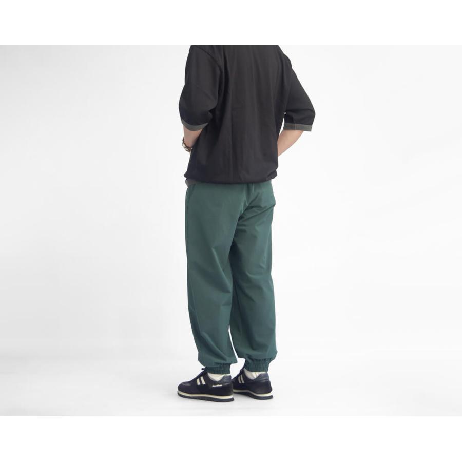 ナンガ NANGA DOTAIR COMFY ドットエアコンフィー ジョガーパンツ メンズの画像