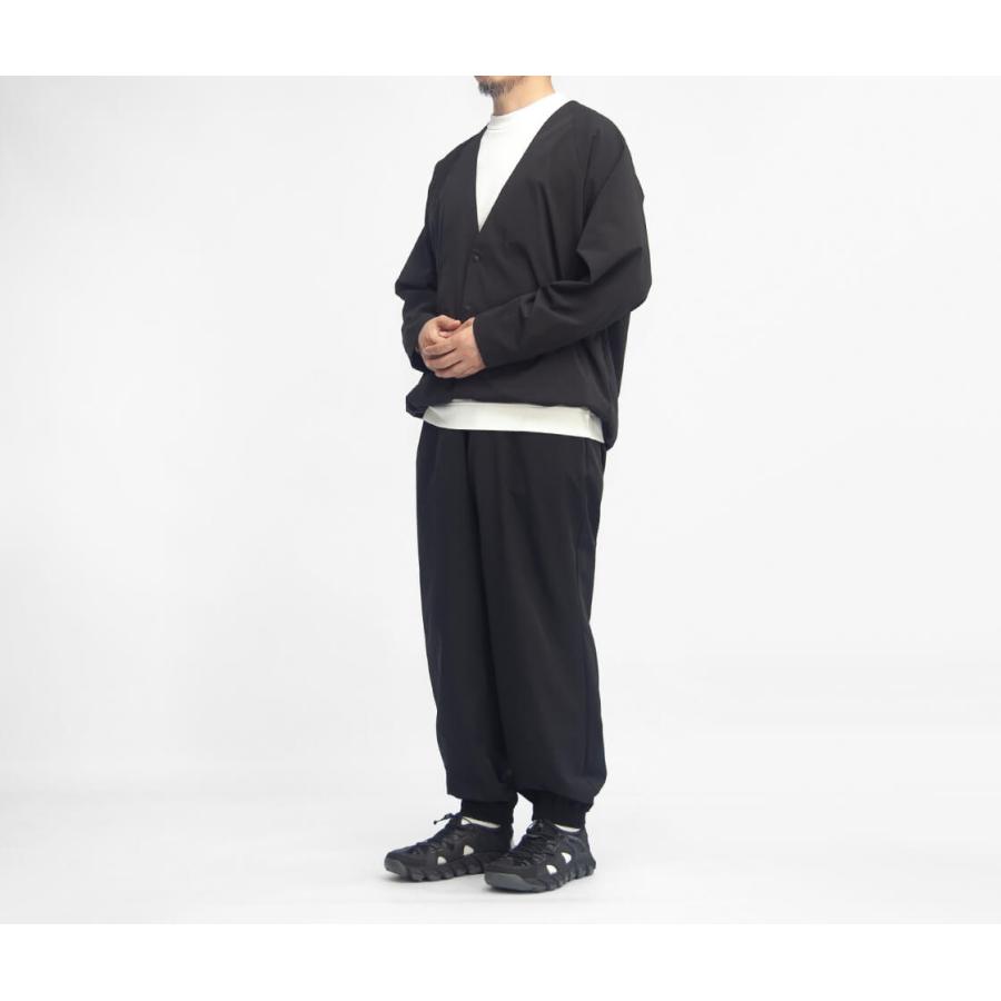 ナンガ NANGA DOTAIR COMFY ドットエアコンフィー ジョガーパンツ メンズの画像
