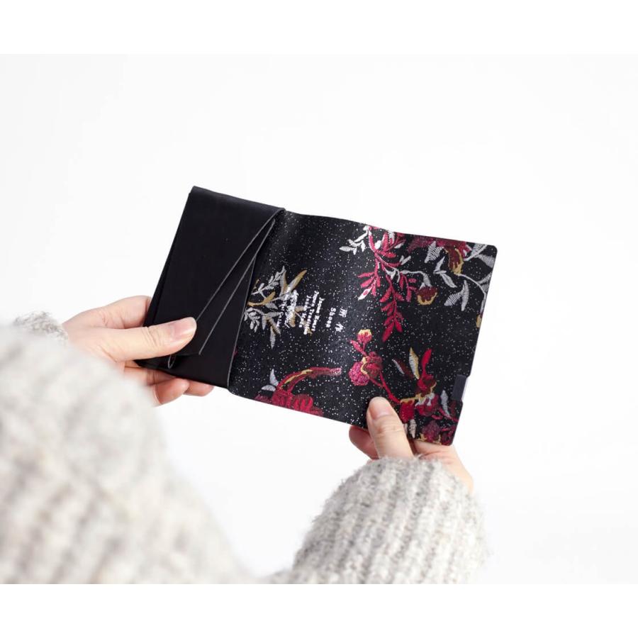 所作（shosa） カードケース 名刺入れ 刺繍模様 本革 花柄 レザー 日本