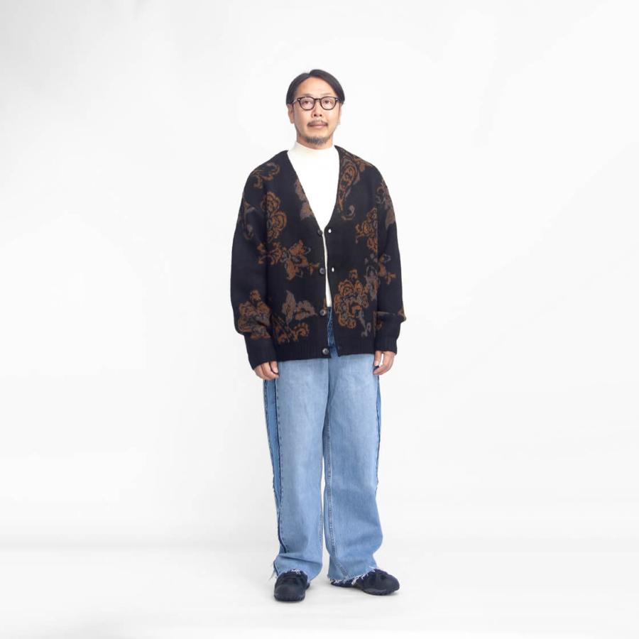 セール価格】LAOTOUR ダブルジャカード 総柄 ニットカーディガン