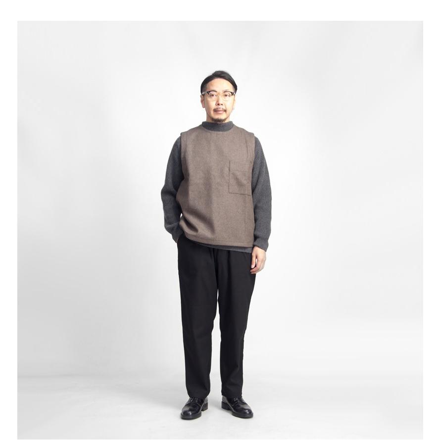 セール価格】ムーンキャッスル MOONCASTLE カシミヤ100％ モックネック